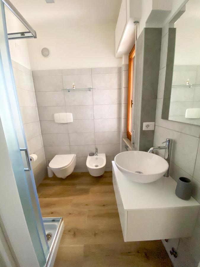 The Shell Guest House Альгеро Экстерьер фото